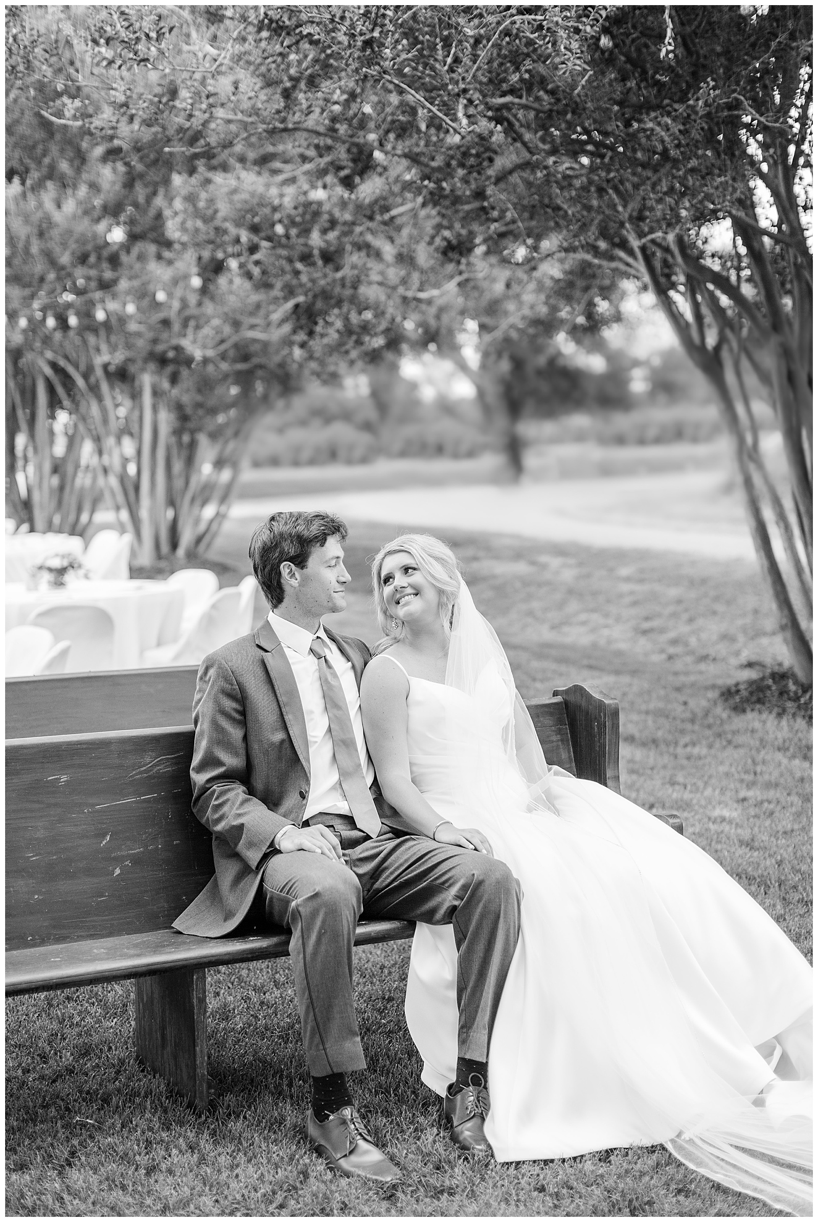 KelseyThomas_Bride&Groom_161-2_Tuscaloosa-Wedding-Birmingham-Wedding-Photographers-Abby-Bates-Photography.jpg