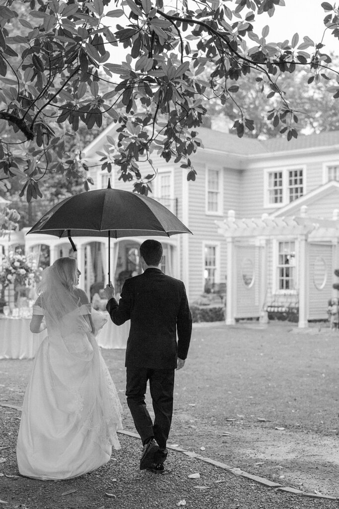 rainy wedding day in alabama